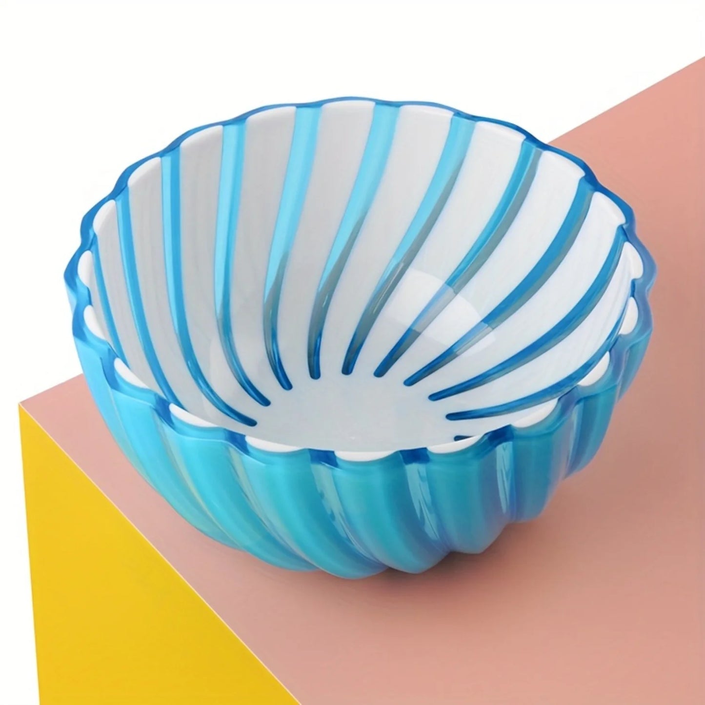 Dual-Tone Plastic Salad/Serving Dish