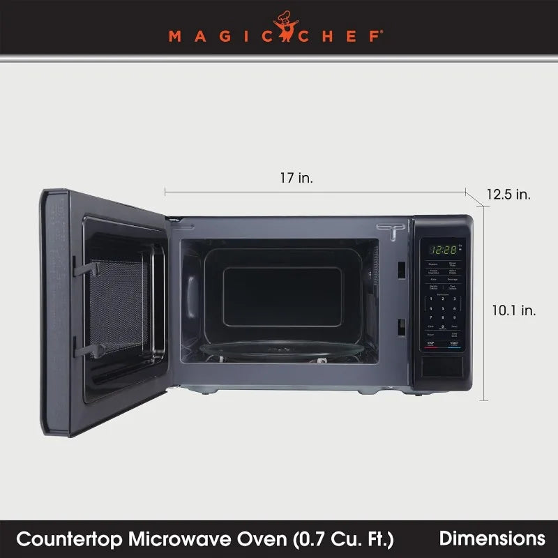 Magic Chef Countertop Microwave  700 Watts