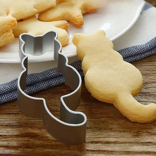 Adorable Cute Aluminium Kitty-Shaped Cookie Mold