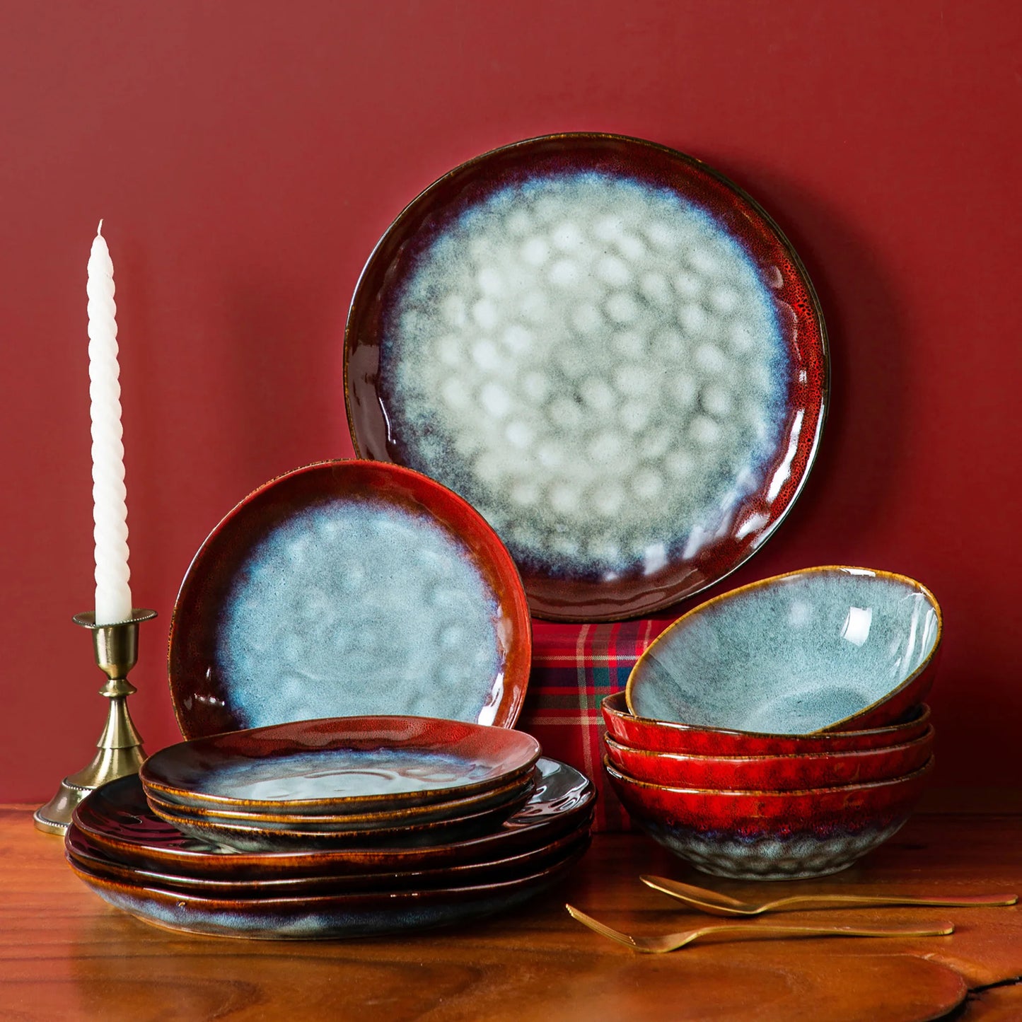 12/24/36-Piece Vintage Look Ceramic Red Tableware